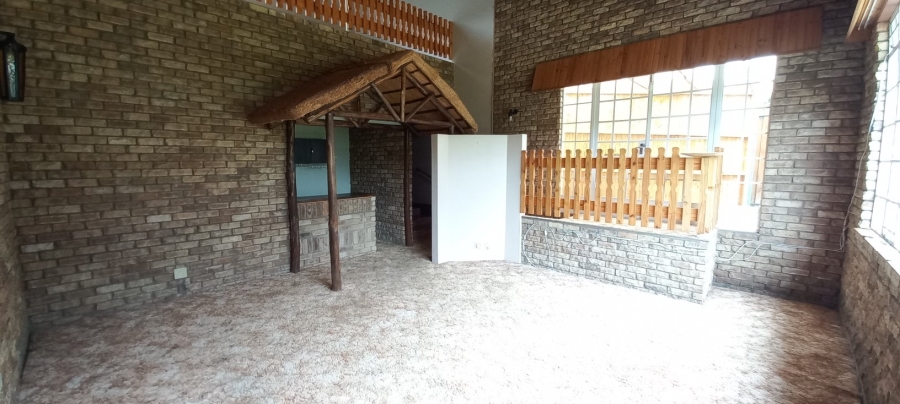 To Let 3 Bedroom Property for Rent in Panorama Free State